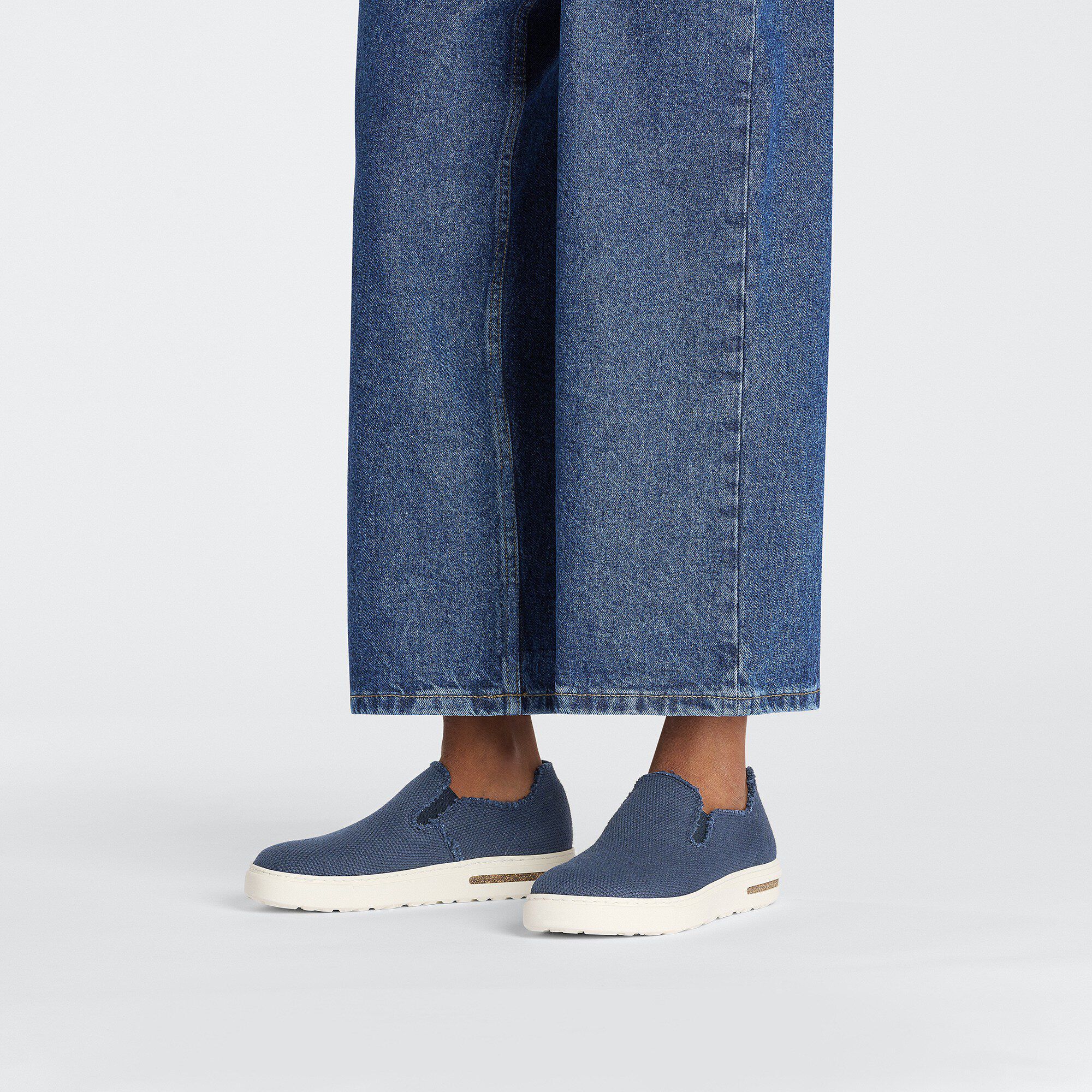 Bend Decon Slip On-textil